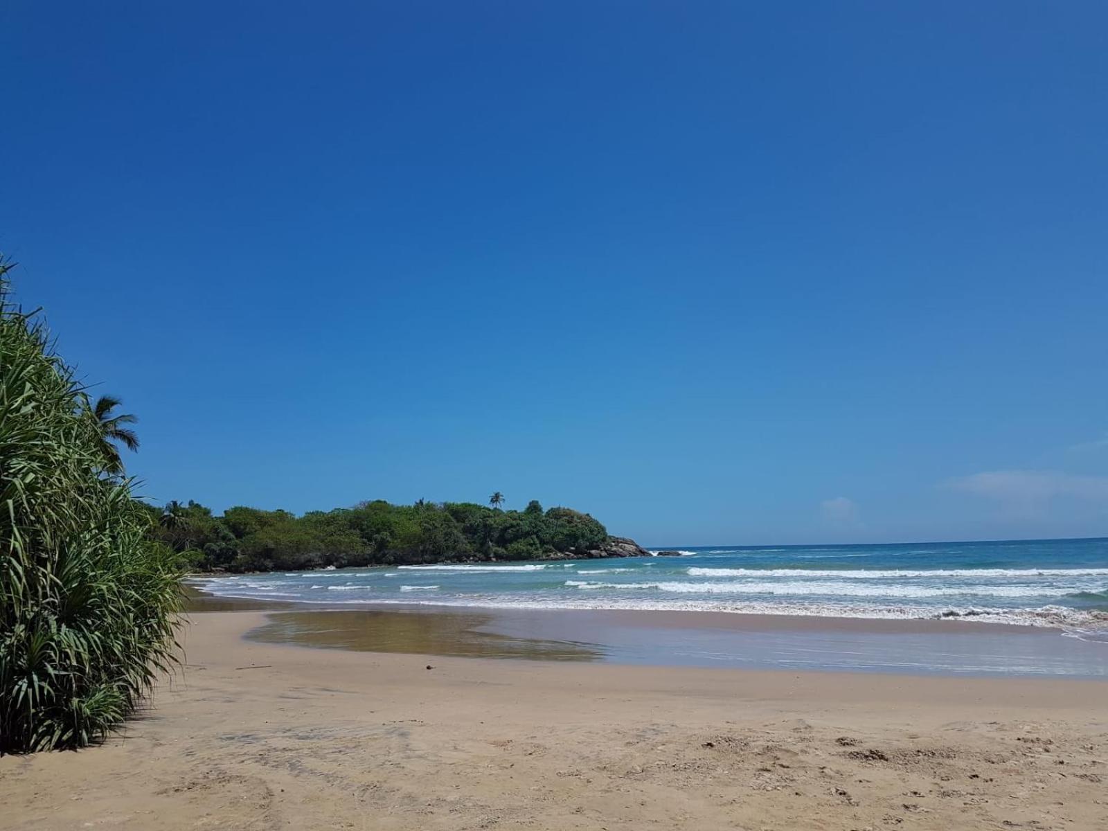 Kaas Villas - Entire Two Bedroom Villa With Private Pool & Garden ディックウェラ エクステリア 写真